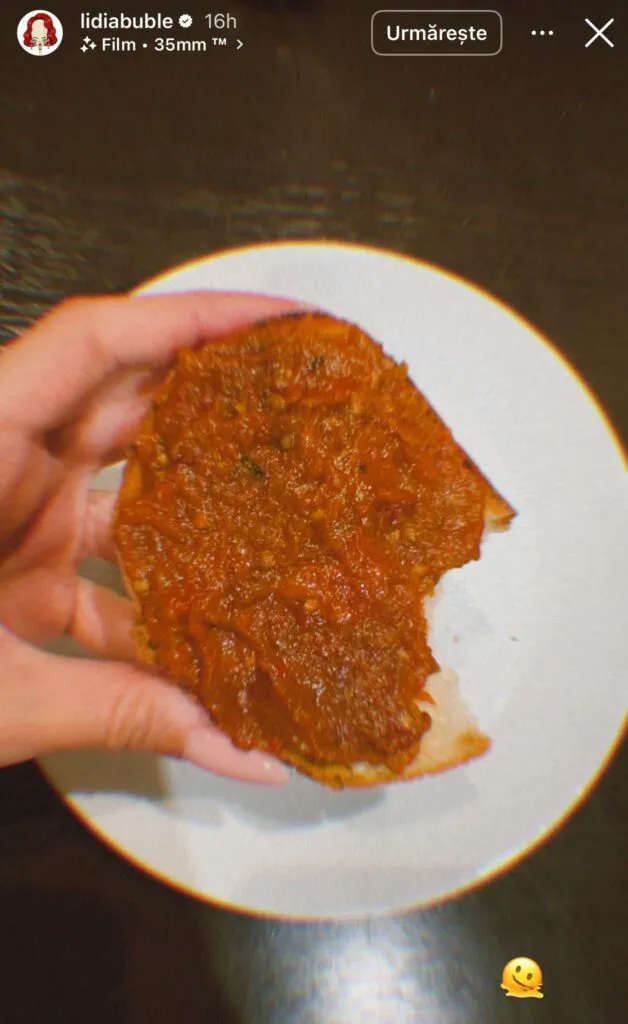 Lidia Buble insistă cu apropourile față de iubitul milionar. Dacă acesta va da curs sugestiei, nu va fi primul care face un astfel de gest pentru ea.