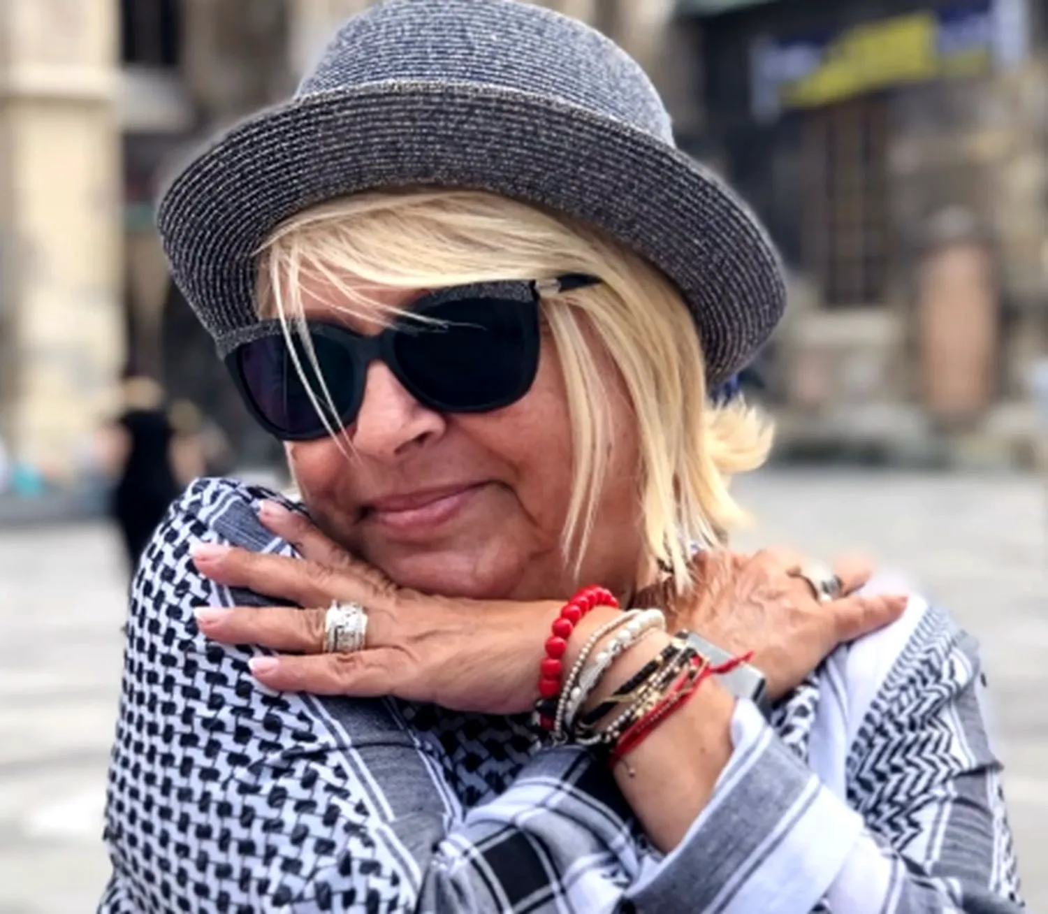 Șlagărul Mirabelei Dauer care se cântă la înmormântări. „Mi-a spus nașul meu, care e preot”