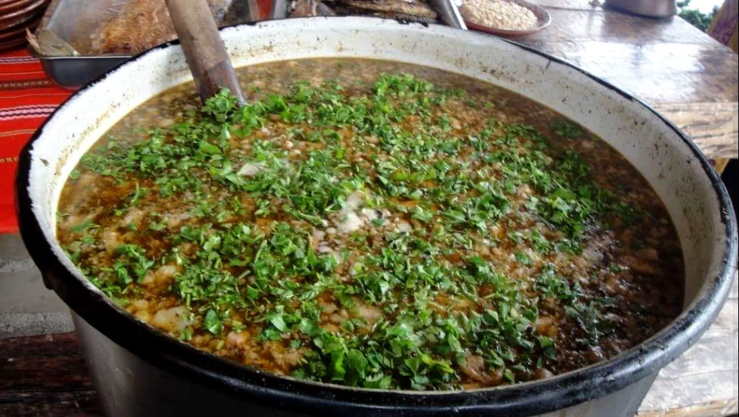 Supă de pește bulgărească pentru masa de Sfântul Nicolae. Delicioasa rețetă, foarte veche, e mândria gospodinelor