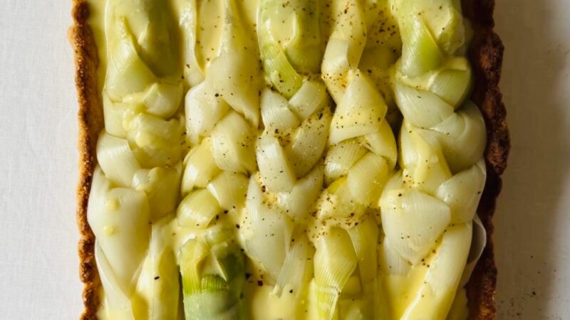 Tarta cu praz împletit, rețeta cu care veți impresiona pe oricine