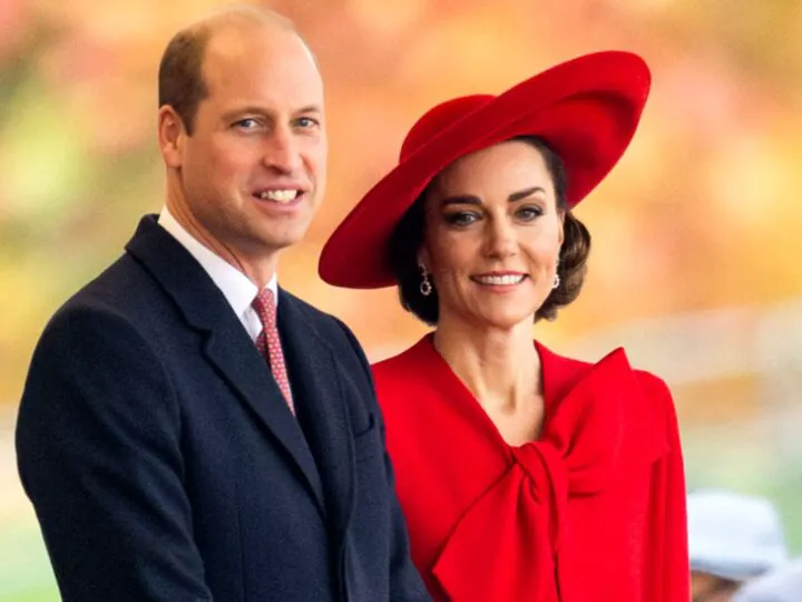 Noua casă a lui William și Kate, o piedică în calea circulației în Windsor. Bradul de Crăciun, greu de cumpărat
