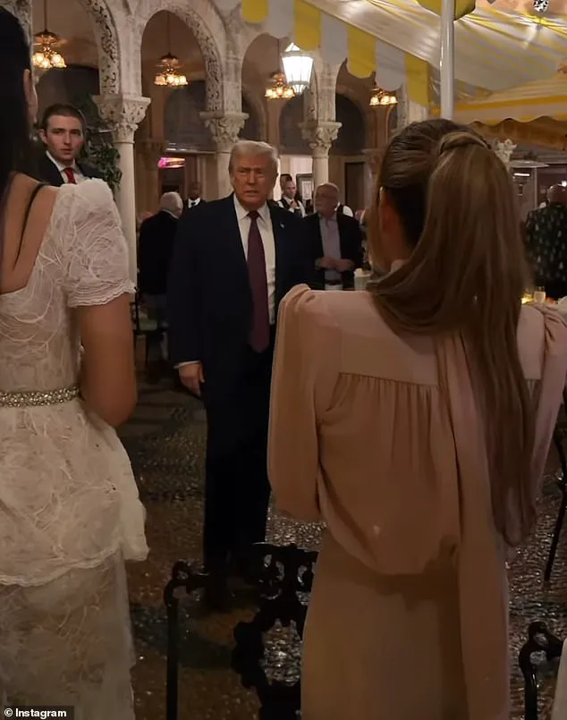 Melania Trump face legea la Mar-a-Lago. Își apără fiul ca o leoaică