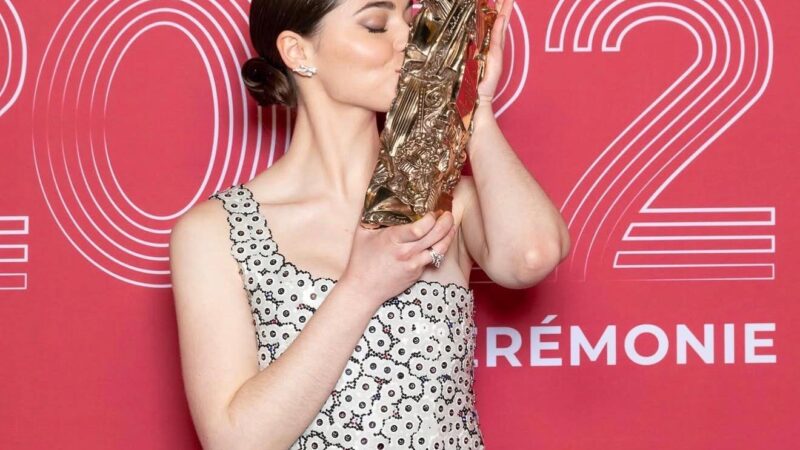 Anamaria Vartolomei, noua revelație a cinematografiei franceze, vorbește românește în „Contele de Monte Cristo”