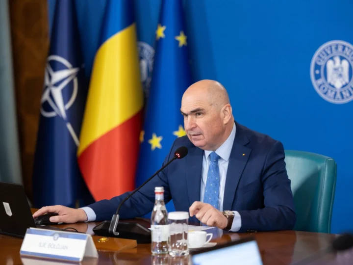 Jurnalistul Patrick Andre de Hillerin îi predă o lecție de administrație premierului Bolojan. Despre impozite