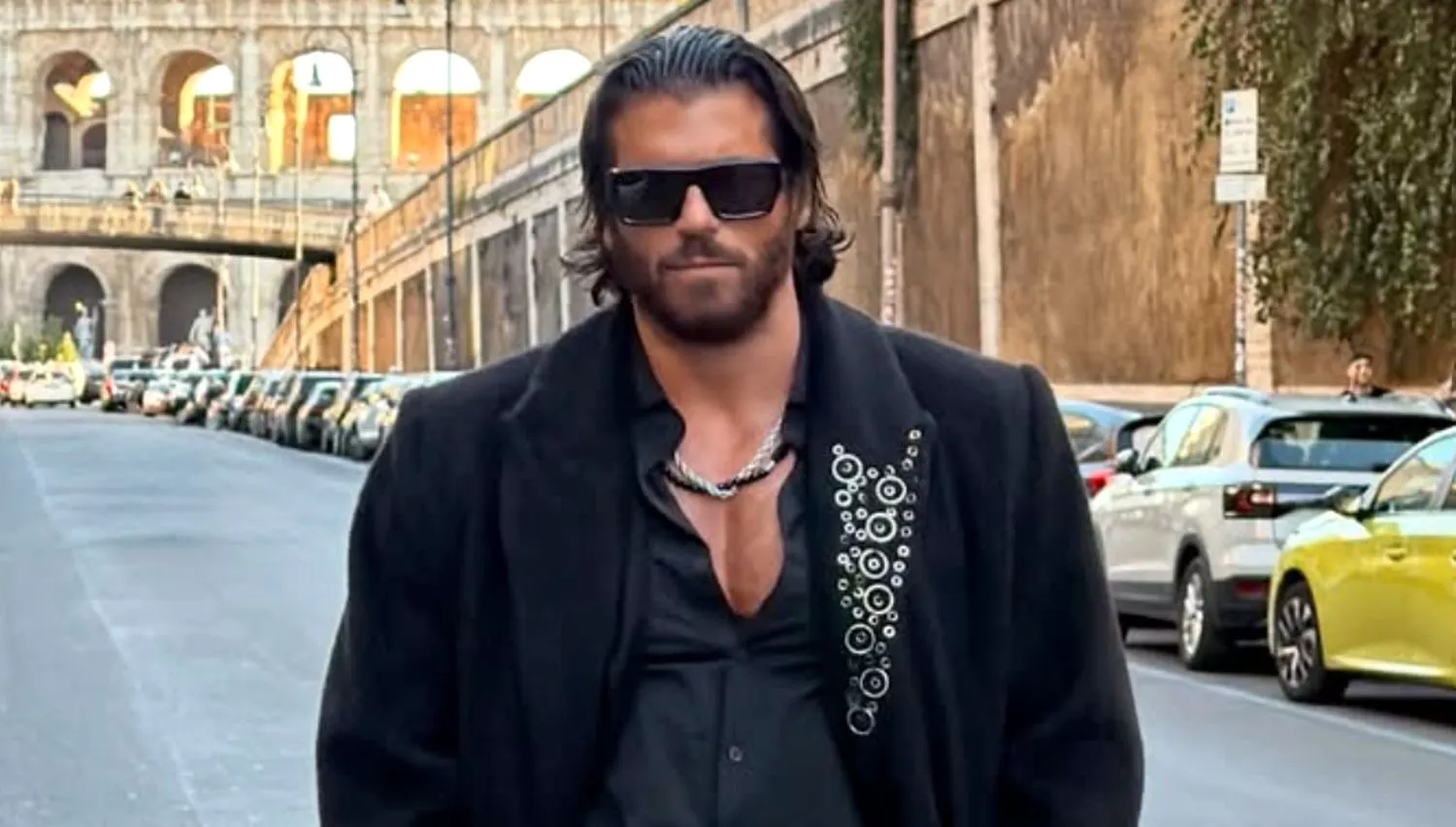 De la avocat la star internațional. Actorul Can Yaman revine în forță după scandalul drogurilor din Turcia