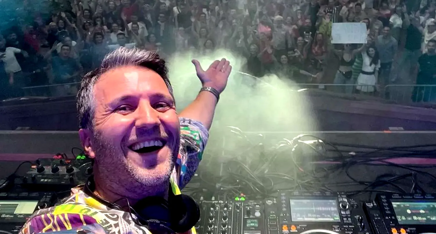 Andi Moisescu, despre cele două mari pasiuni: muzica și patinajul. „El e omul care mi-a schimbat viața, fără să știe”