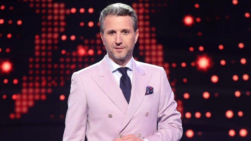 Andi Moisescu, despre cele două mari pasiuni: muzica și patinajul. „El e omul care mi-a schimbat viața, fără să știe”