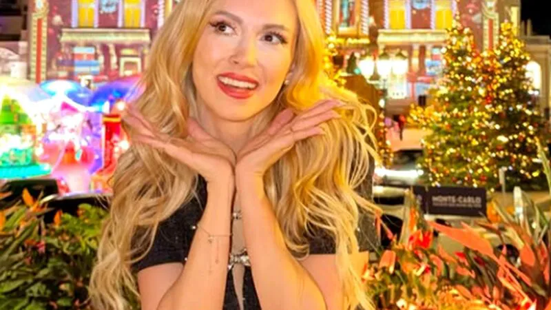 Andreea Bălan vrea să-și păstreze statutul de divă. La ce a recurs vedeta ca să strălucească la concertul de la Sala Palatului