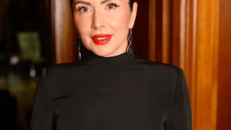 Ciorba rădăuțeană a lui Carmen Brumă, o variantă sățioasă și sănătoasă, foarte potrivită pentru vremea rece de afară. Rețeta satisface toate gusturile