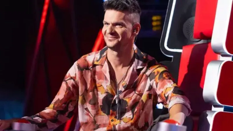 Tudor Chirilă rămâne tot mai singur la „Vocea României”. După retragerea lui Theo Rose, mai pleacă cineva