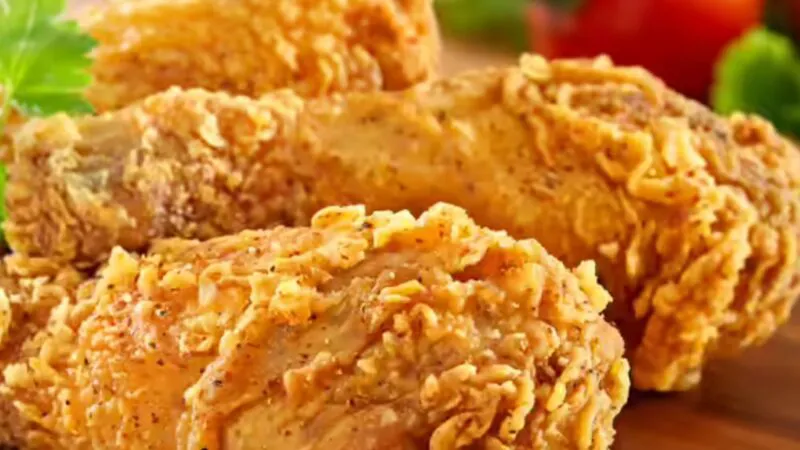 Crispy de casă, perfect pentru dependenții de fast-food. Rețeta lui chef Ștefan Popescu face furori