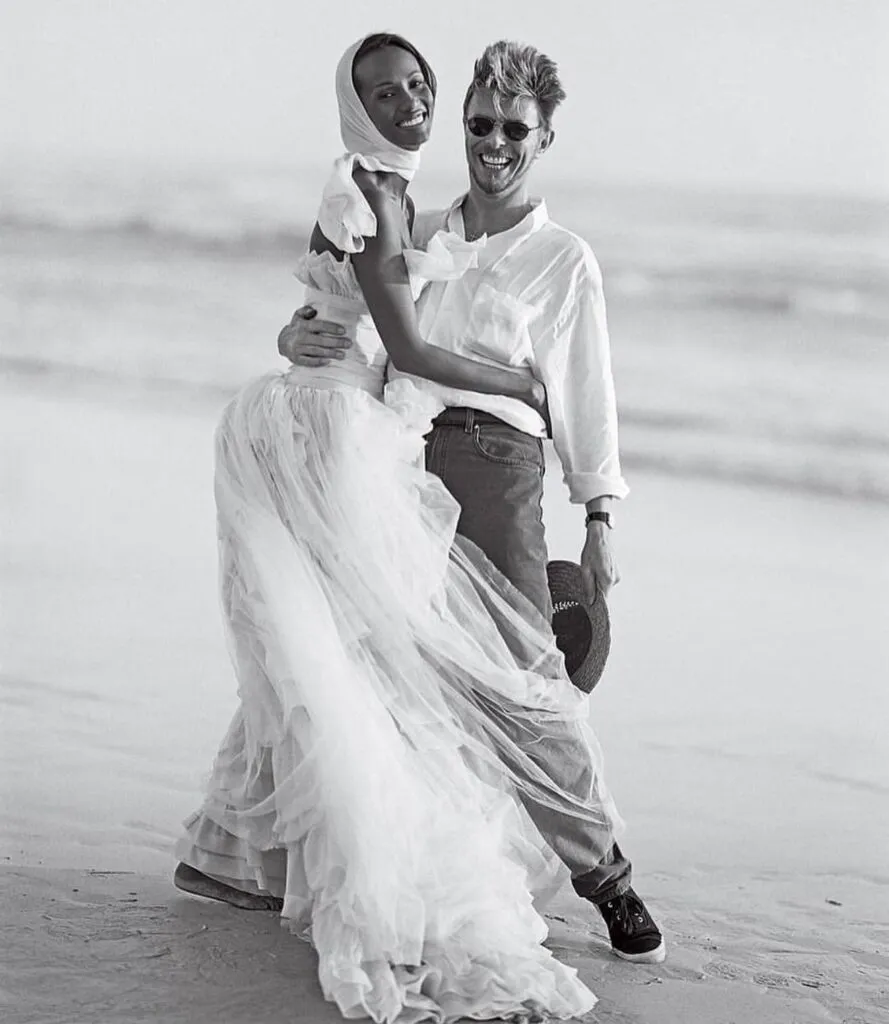 Povestea de dragoste dintre David Bowie și Iman a depășit pragul morții