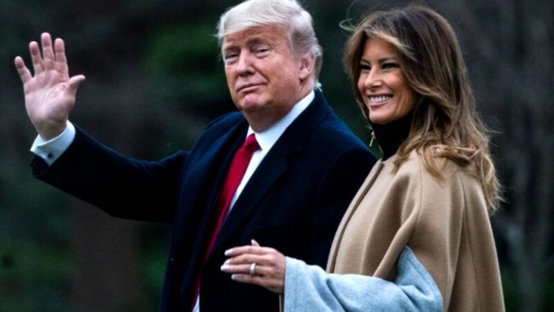 Donald Trump, maestru de ceremonii de Revelion. Melania Trump le-a eclipsat pe doamne cu rochia aleasă