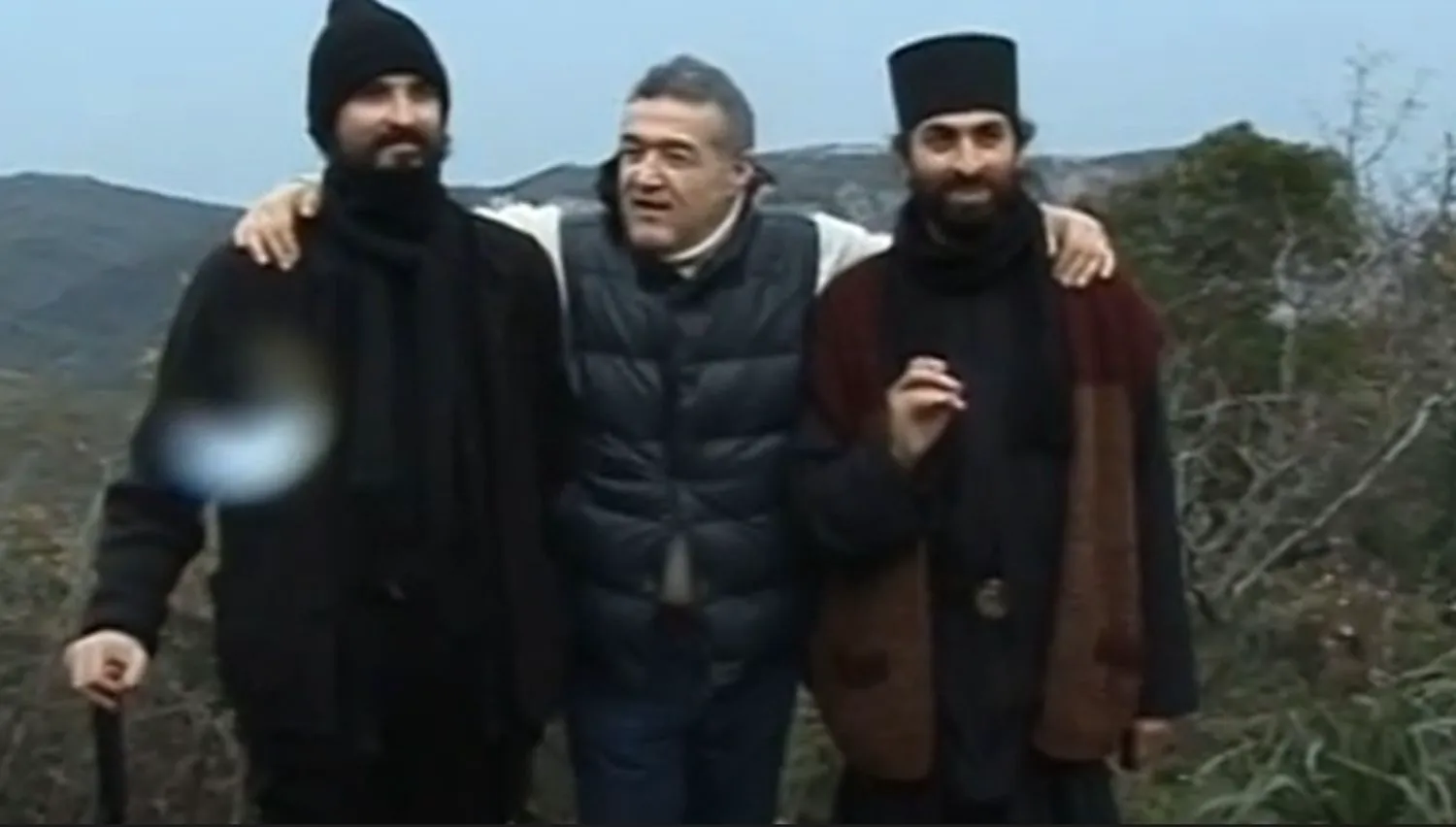 Gigi Becali lovește în femeile necredincioase. În opinia lui, nu au voie să se dea cu parfum