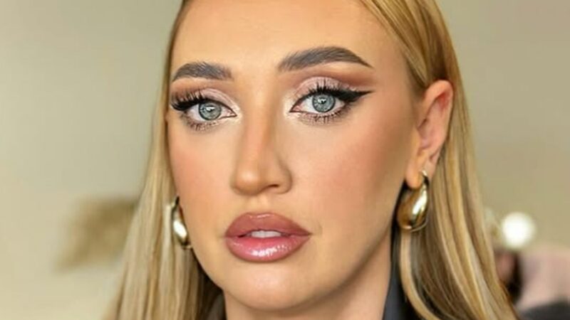 Ilona Brezoianu, criticată pentru că nu alăptează. Le pune la punct pe cele care și-au dat cu părerea