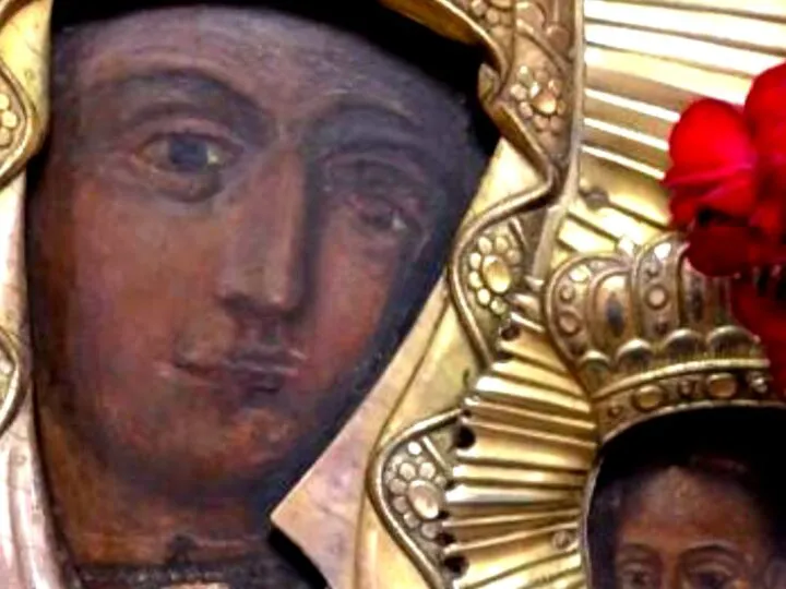 Povestea tulburătoare a Icoanei Maicii Domnului cu trei ochi și două guri. E unică în lume