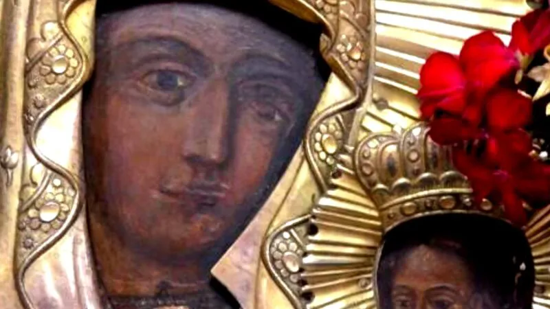 Povestea tulburătoare a Icoanei Maicii Domnului cu trei ochi și două guri. E unică în lume