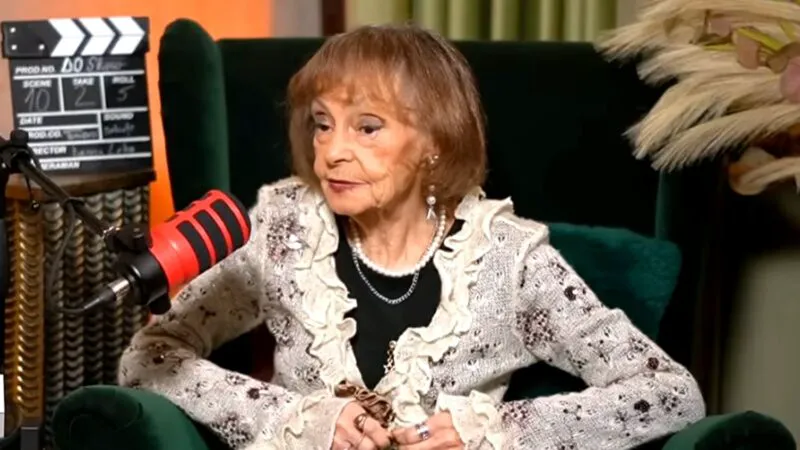 Marina Voica spune de ce sunt rusoaicele atât de iubite de bărbații din România. Dar și cum îi pregătea mama cel mai bun lac pentru unghii