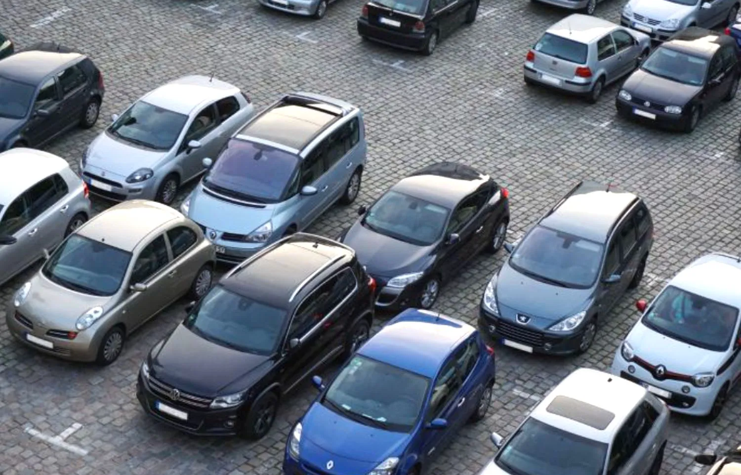 Ciprian Ciucu îi rupe cu amenzile pe bucureștenii care parchează greșit. Încasările au scăzut: „Din 12 ore, primim plată doar pentru 2!”