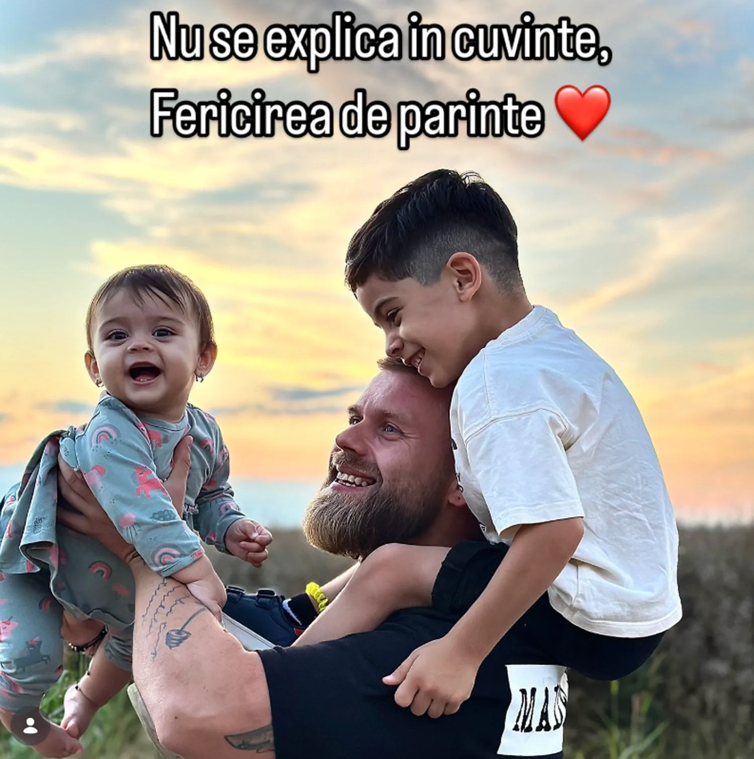 Femeile s-au unit și l-au făcut praf pe celebrul concurent de la Insula Iubirii. A vrut să anunțe despărțirea de soție, dar când a menționat copiii, internetul a luat foc