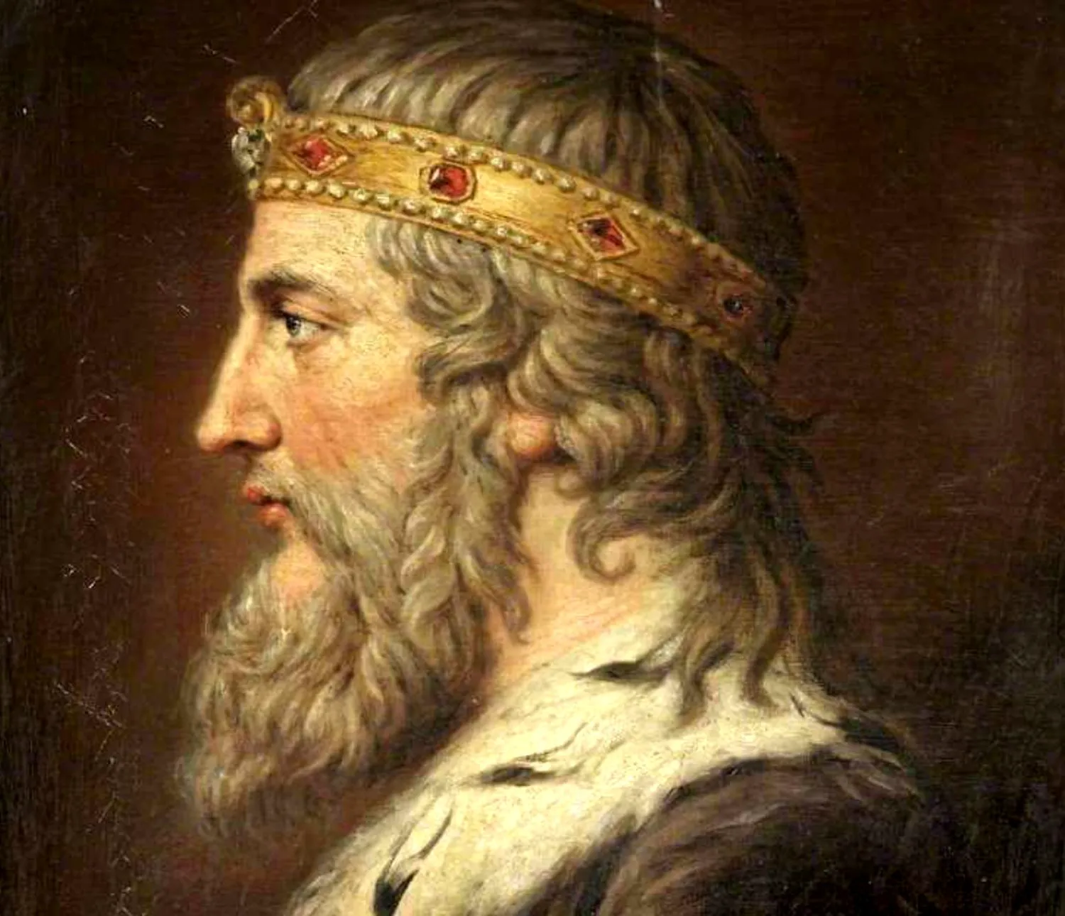 Povestea celei mai fascinante bijuterii regale. A fost realizată între 871-899 și a aparținut primului rege al Angliei