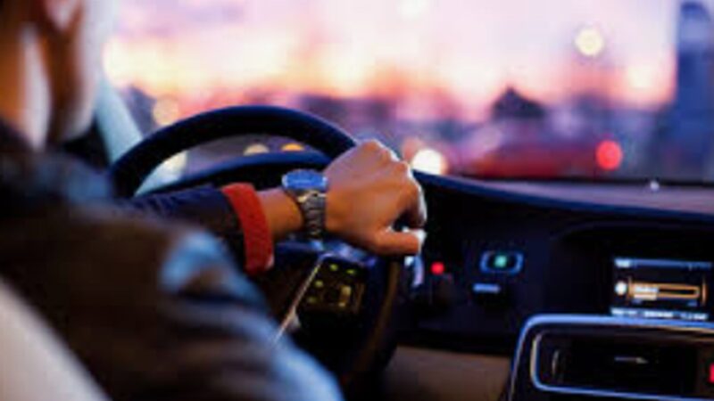 Costuri mai mari la RCA pentru șoferii cu două mașini începând de acum