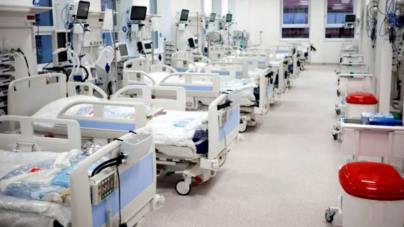 Schimbări majore în sistemul sanitar la început de an. Clarificări privind funcțiile de conducere, salarizarea și malpraxisul