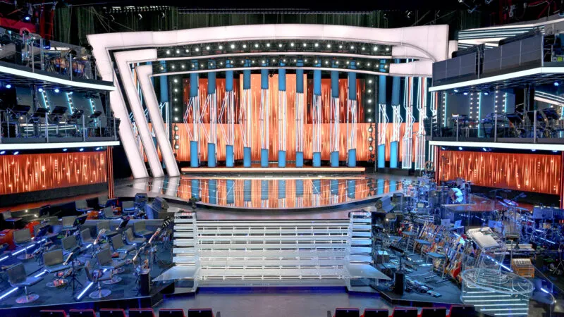 Sanremo 2026 a început la TVR 1: programul complet și vedetele ediției 76