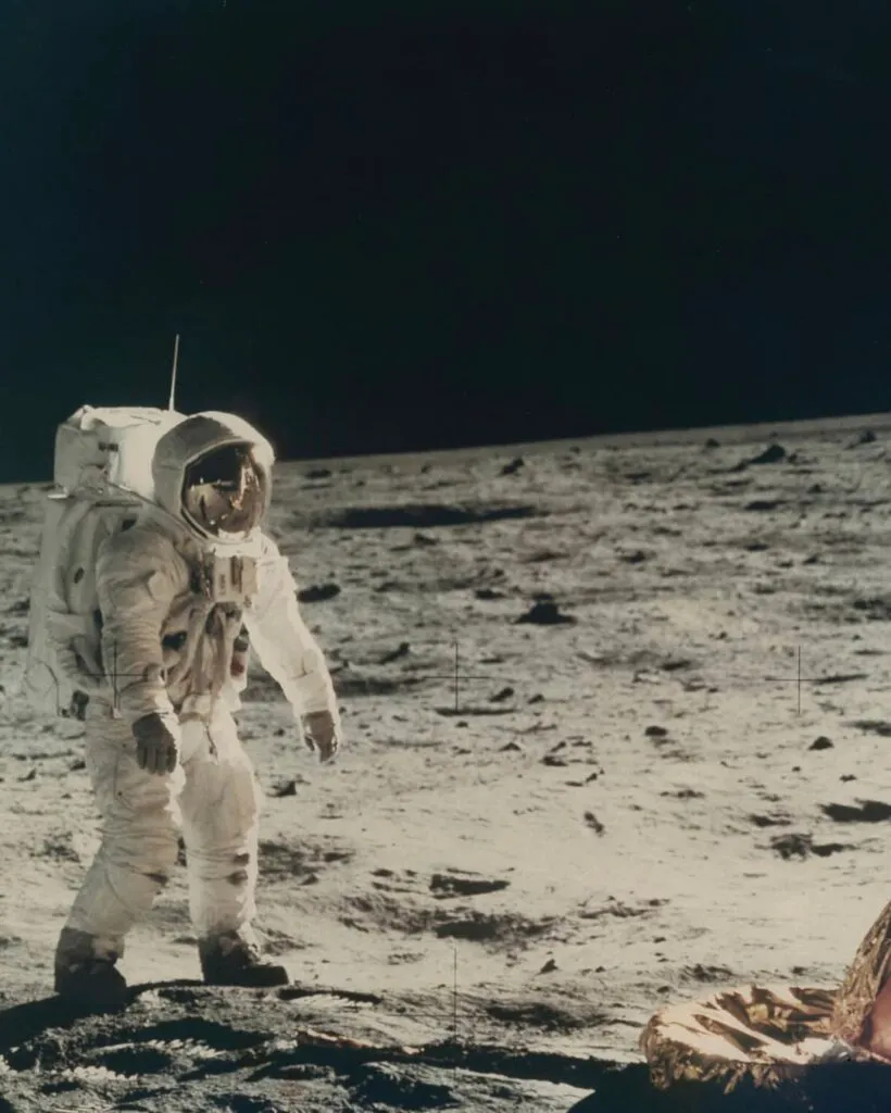 Legendarul astronaut Buzz Aldrin, distrus după moartea soției românce. Imagini cutremurătoare