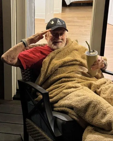 Legendarul astronaut Buzz Aldrin, distrus după moartea soției românce. Imagini cutremurătoare