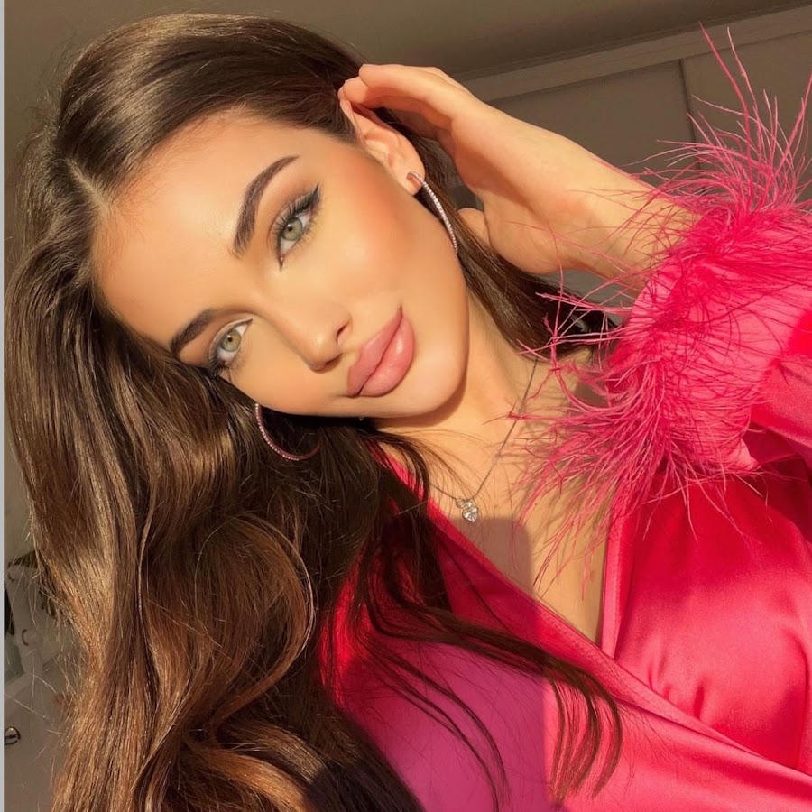 Iuliana Beregoi, prima reacție la scandalul influencerilor șantajați. Ce spune despre ancheta penală în care e implicată 2 Iuliana Beregoi, prima reacție la scandalul influencerilor șantajați. Ce spune despre ancheta penală în care e implicată