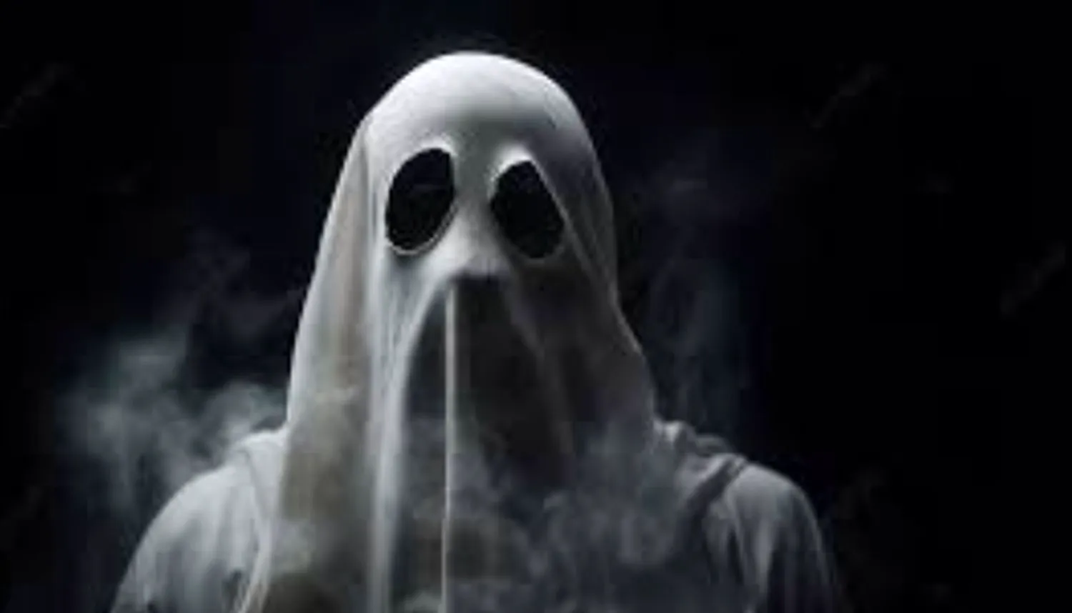 Biserica din sudul Angliei unde fantomele își fac de cap. O jurnalistă a trăit o experiență paranormală care a marcat-o pe viață