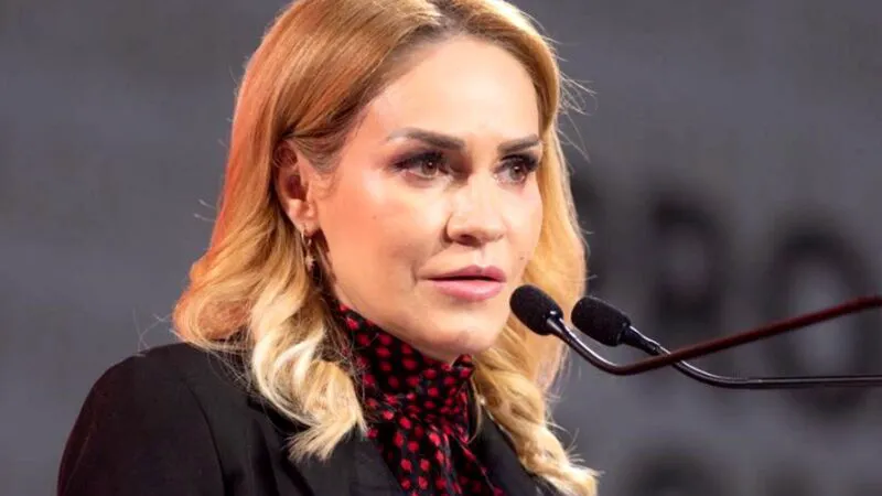 Bunica Gabriela Firea și-a botezat nepoata. Ce ținută a ales politicianul pentru un eveniment atât de important