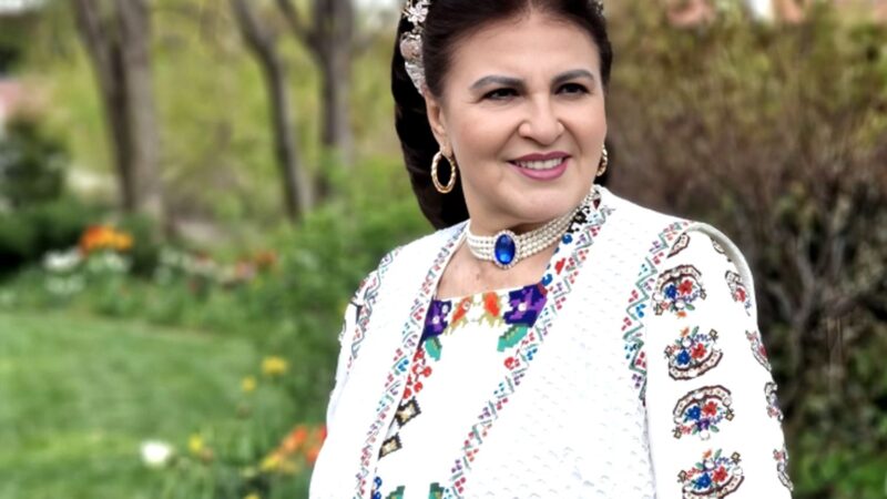 Povestea emoționantă a copilăriei Irinei Loghin. „Tata m-a bătut o singură dată, că jucam popice și babaroase cu nasturi”