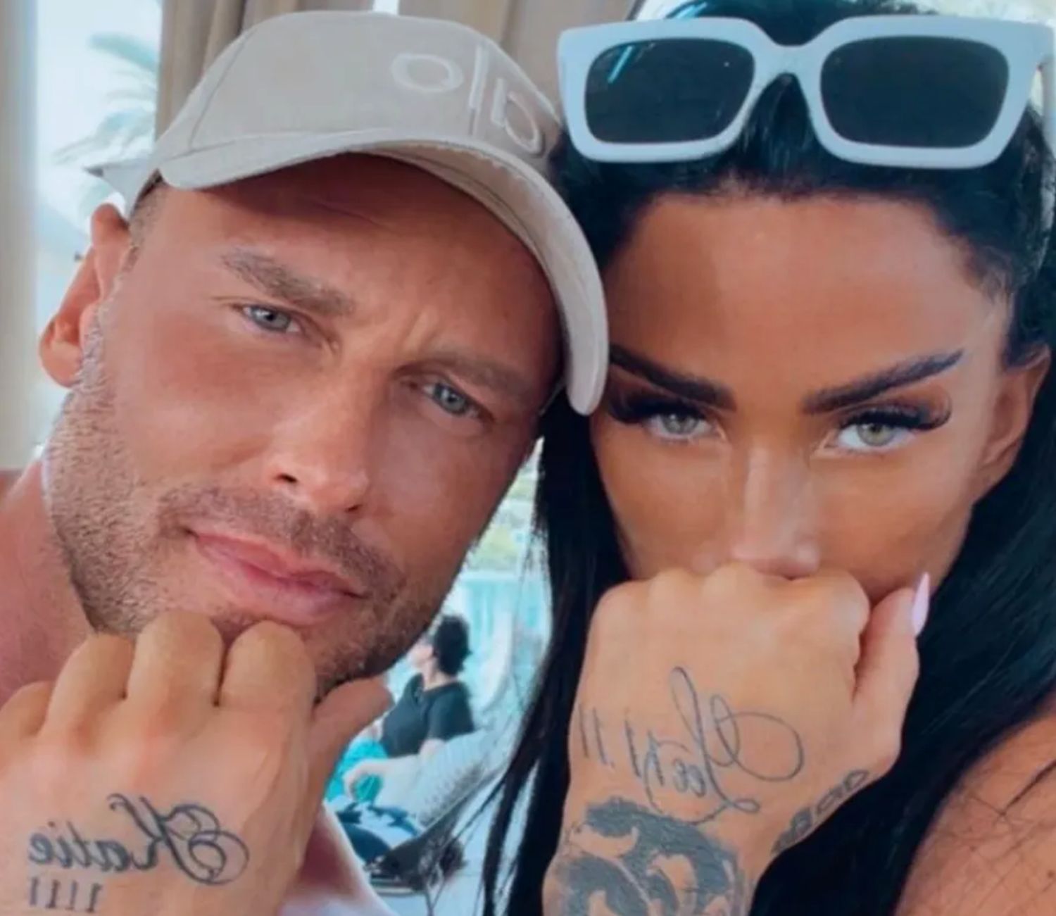 Katie Price și-a înfuriat șefii. Recenta căsătorie a dat peste cap noul proiect al vedetei 4 Katie Price și-a înfuriat șefii. Recenta căsătorie a dat peste cap noul proiect al vedetei