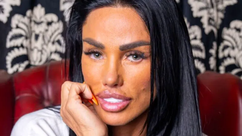 Katie Price și-a înfuriat șefii. Recenta căsătorie a dat peste cap noul proiect al vedetei