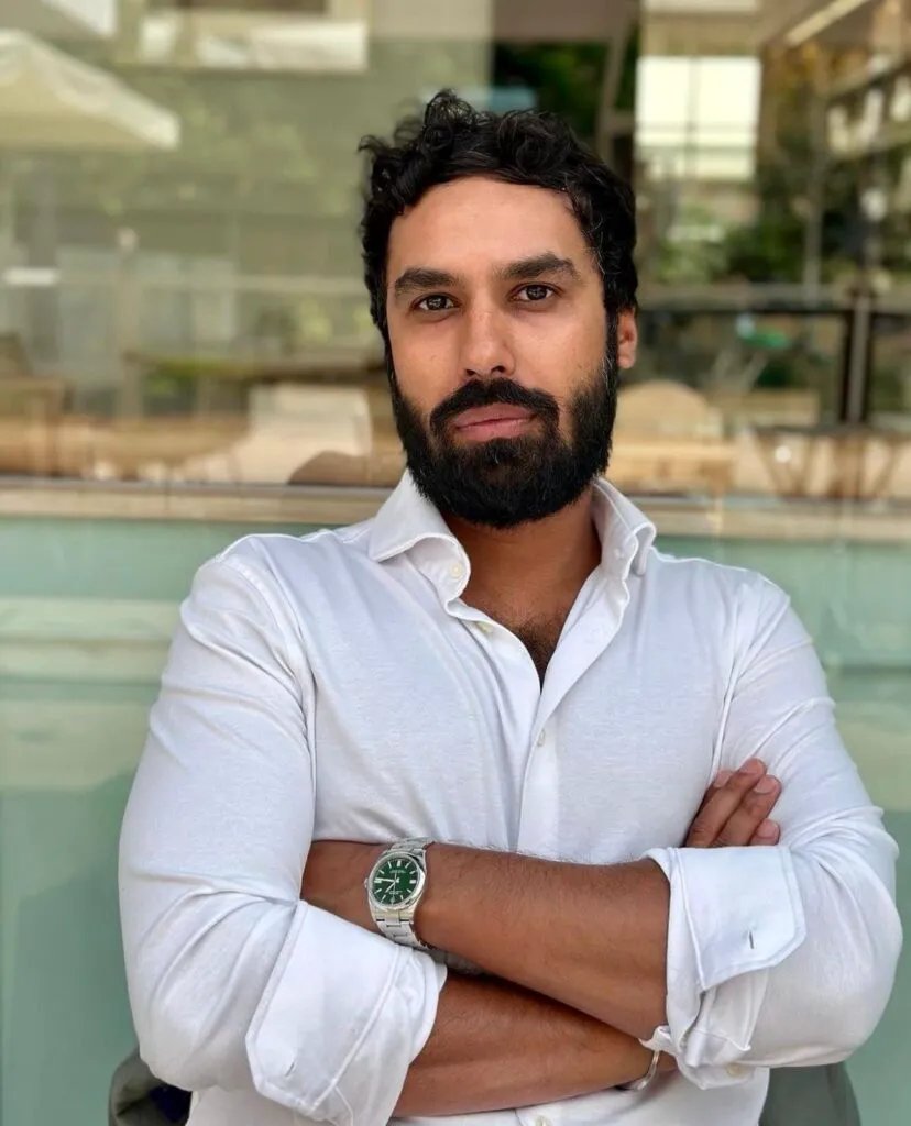 Actorul din „Teoria Big Bang” va ajunge în Rai. Este incredibil cum își cheltuie banii 5 Actorul din „Teoria Big Bang” va ajunge în Rai. Este incredibil cum își cheltuie banii