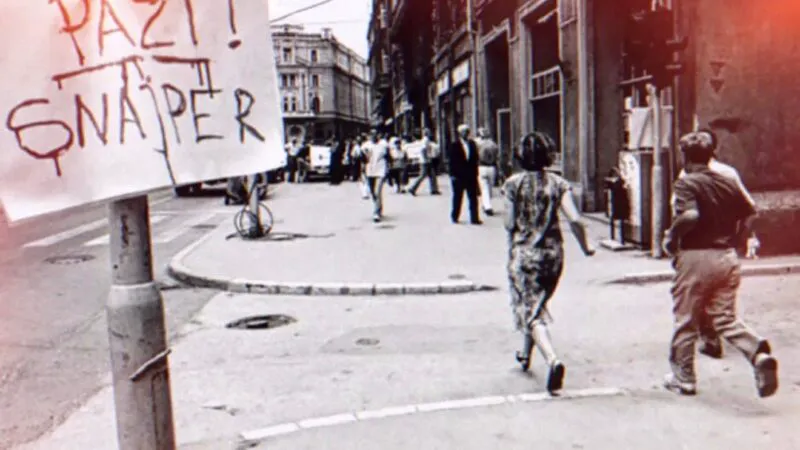 O româncă a plătit bani grei ca să împuște civili și copii în timpul războiului din Iugoslavia. Oroarea „Sarajevo safari”