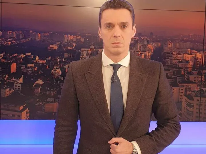 Mircea Badea, convins că PRO TV face manevre pentru a bloca „Insula Iubirii”. „Când dai peste 100.000 de euro, e ceva neclar?”