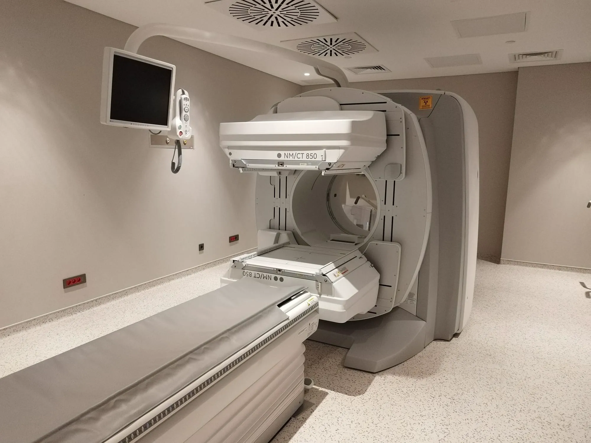 Prof. Dr. Mustafa Ozdogan: Cum tratează cancerul la Spitalul Memorial Goztepe și oferă speranță pacienților din România