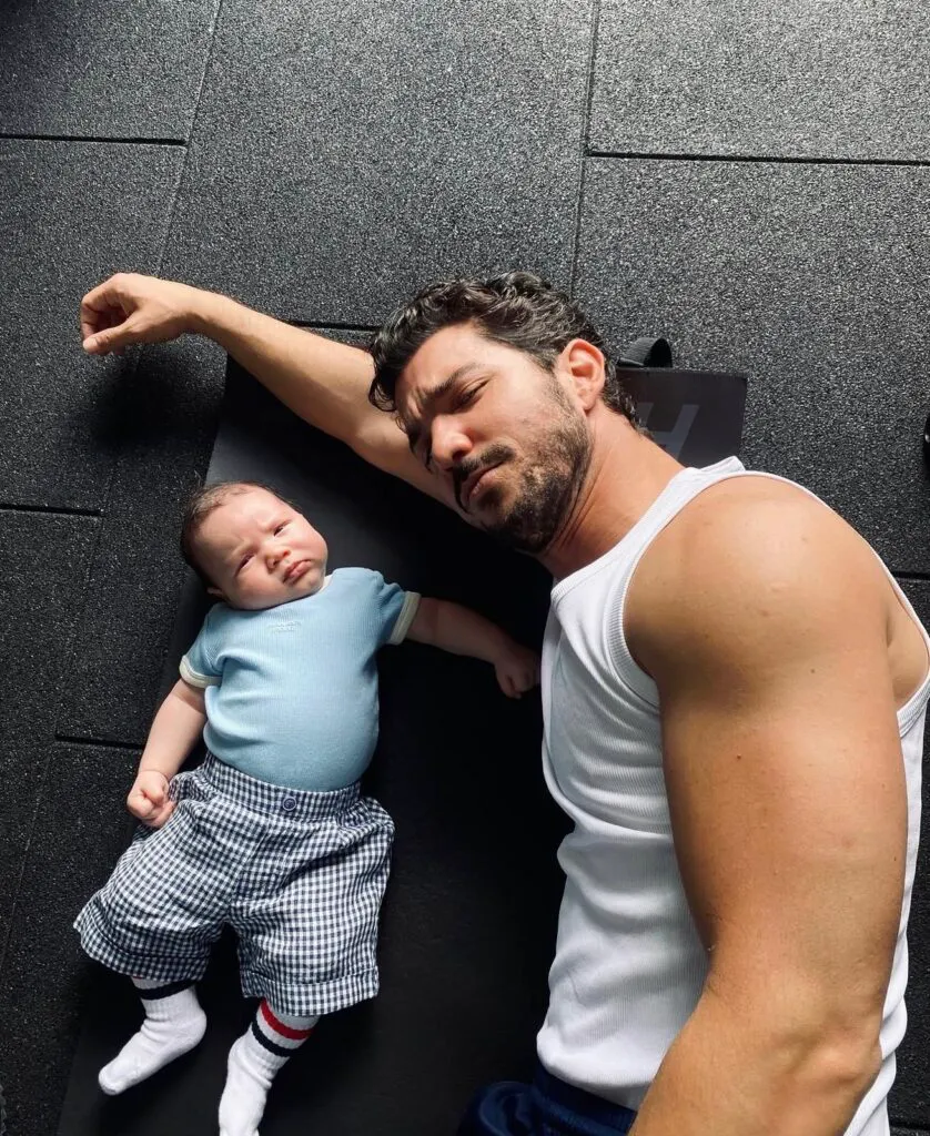 Actrița turcă Pinar Deniz, surpriza imensă pentru fani, după ce a devenit mămică. Decizia a fost luată, contractele semnate