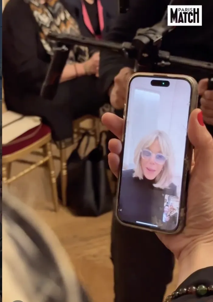 Brigitte Macron, operată de urgență. Fiica ei dă detalii: „Nu poate să se miște”