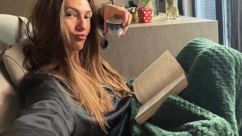 Radu Vâlcan e în Thailanda, Adela Popescu recunoaște că e chiar bine fără el acasă. Încurajează cuplurile să procedeze ca ea