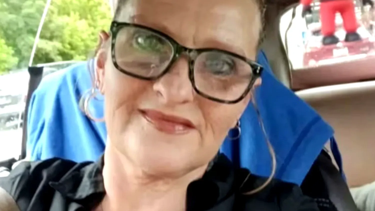 O bunică a fost arestată din cauza AI. Cinci luni de coșmar după o eroare de recunoaștere facială