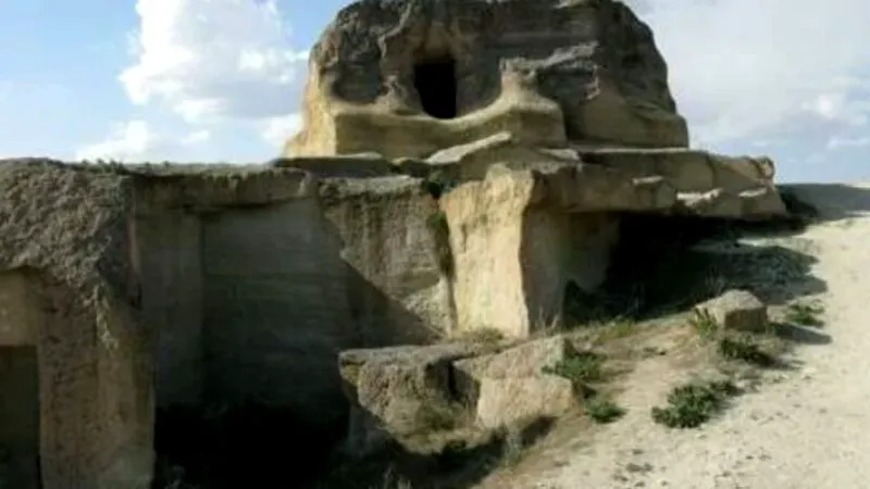 Tuneluri secrete ale unei civilizații necunoscute. Labirintul creat de ființele avansate, aflat între Turcia și Israel