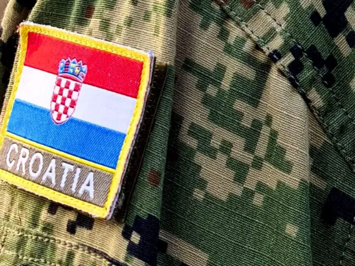 Reintroducerea serviciului militar obligatoriu, în umbra amenințărilor ruse. Sute de tineri din țări vecine, la datorie