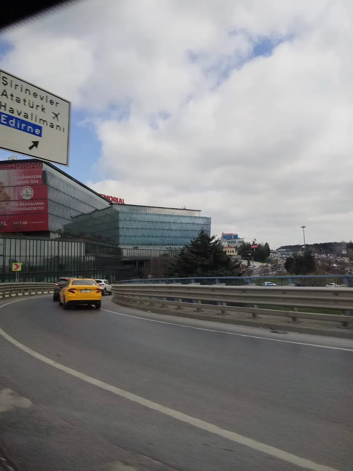 Prof. Dr. Mustafa Ozdogan: Cum tratează cancerul la Spitalul Memorial Goztepe și oferă speranță pacienților din România