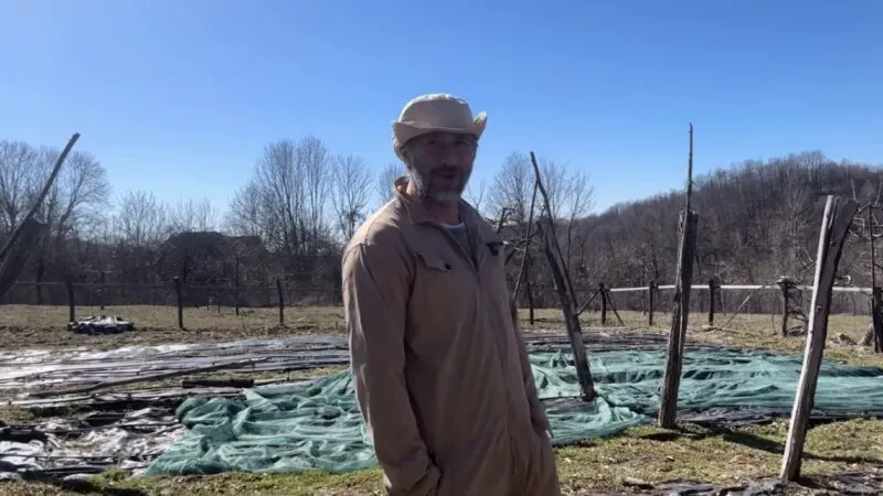 Cum a ajuns Dragoș Bucur un cioban modern în era digitală. Are ceva de zis și despre fata cea mare