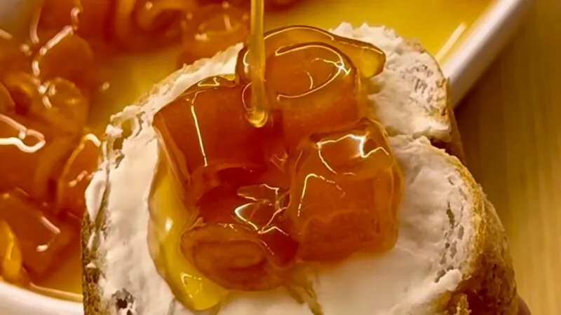 Dulceață pe ață, un desert simplu din coji de portocale