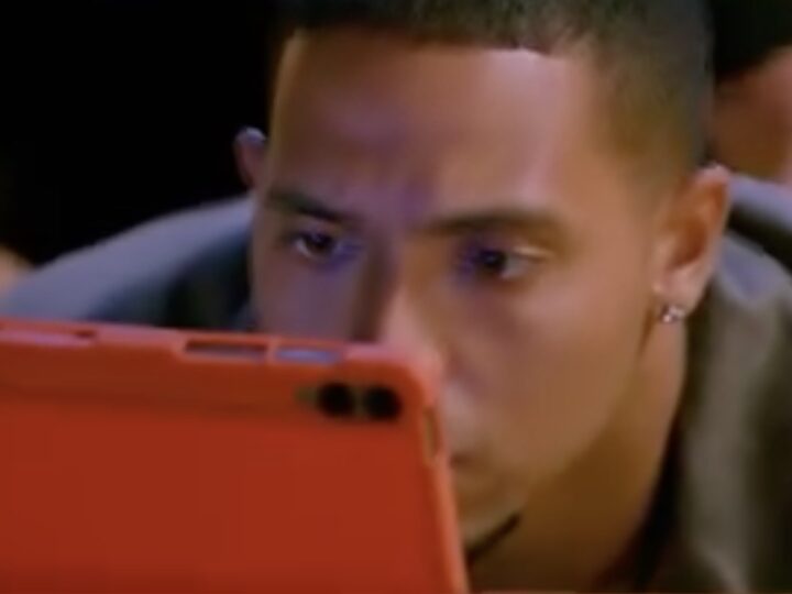 Momente dramatice la „Insula Iubirii”. Un concurent a spart tableta și a fost necesară intervenția bodyguarzilor – video